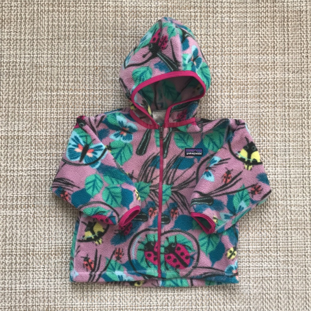 *Patagonia Fleece Jacket (size 18m)